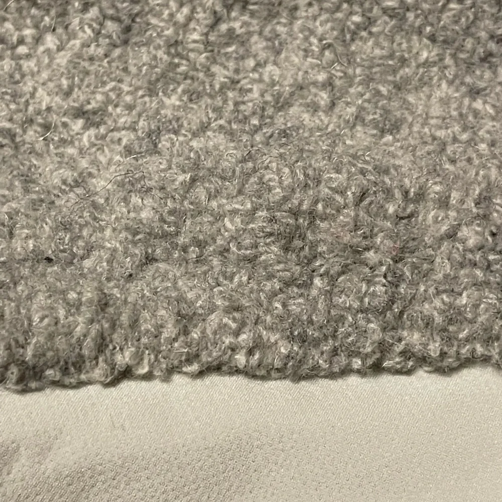 Lululemon 1/4 Zip Pullover - Picture 7 of 9